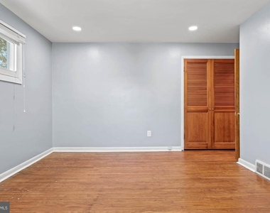 309 Williams Road - Photo Thumbnail 17