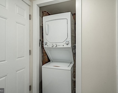 324 Darby Road - Photo Thumbnail 7
