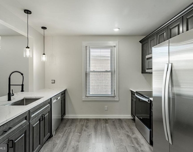 324 Darby Road - Photo Thumbnail 11