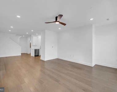 257 Lewis Fisher Drive - Photo Thumbnail 6