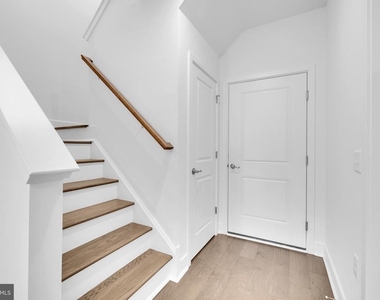 257 Lewis Fisher Drive - Photo Thumbnail 14