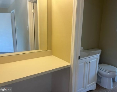13 Chatham Court - Photo Thumbnail 10