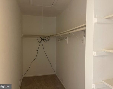13 Chatham Court - Photo Thumbnail 11