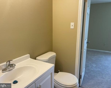 13 Chatham Court - Photo Thumbnail 13