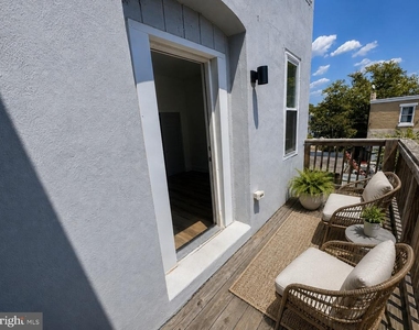 322 Vine Street - Photo Thumbnail 11