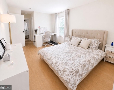 424 Tavistock - Photo Thumbnail 17