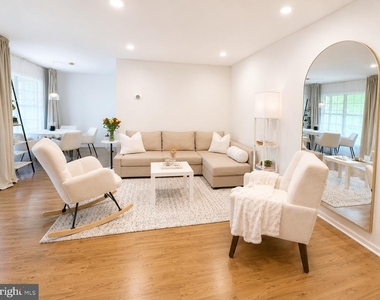 424 Tavistock - Photo Thumbnail 2