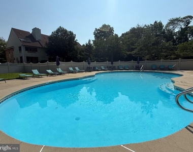 424 Tavistock - Photo Thumbnail 22
