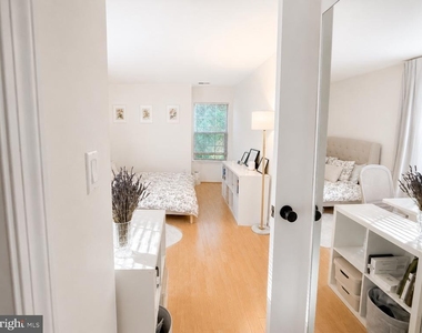 424 Tavistock - Photo Thumbnail 16