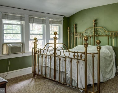 25 E Redman Avenue - Photo Thumbnail 7