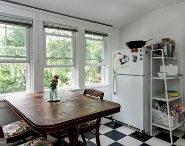 25 E Redman Avenue - Photo Thumbnail 5
