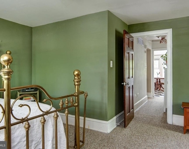 25 E Redman Avenue - Photo Thumbnail 9