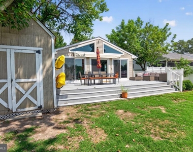 1035 Chester River Drive - Photo Thumbnail 48