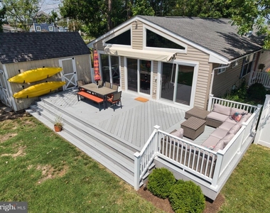 1035 Chester River Drive - Photo Thumbnail 4