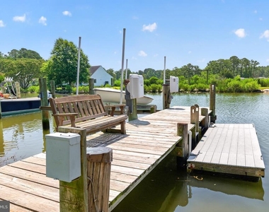 1035 Chester River Drive - Photo Thumbnail 47
