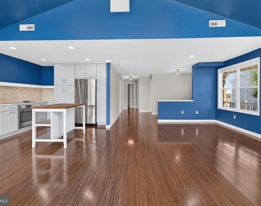 1035 Chester River Drive - Photo Thumbnail 12