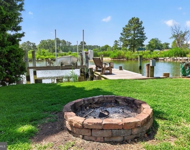 1035 Chester River Drive - Photo Thumbnail 41