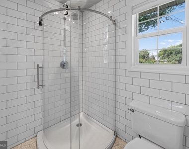 1035 Chester River Drive - Photo Thumbnail 25