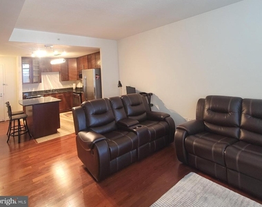 155 Potomac Psge - Photo Thumbnail 4