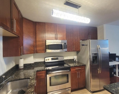 155 Potomac Psge - Photo Thumbnail 1