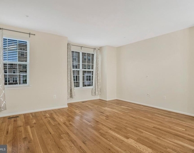 1612 Fernwood Drive - Photo Thumbnail 3