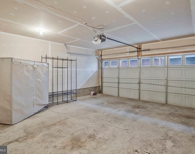 1612 Fernwood Drive - Photo Thumbnail 32