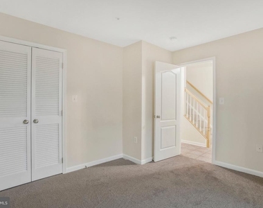1612 Fernwood Drive - Photo Thumbnail 12