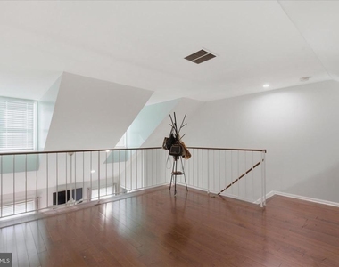 14229 Oakpointe Drive - Photo Thumbnail 16