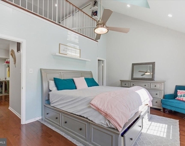 14229 Oakpointe Drive - Photo Thumbnail 12