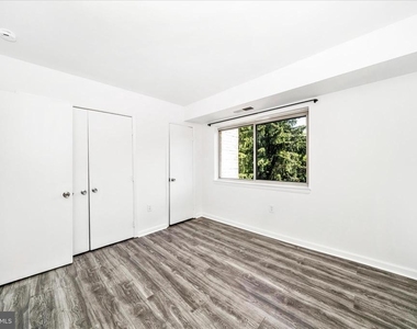 12202 Braxfield Court - Photo Thumbnail 30