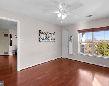 13304 Kilmarnock Way - Photo Thumbnail 17