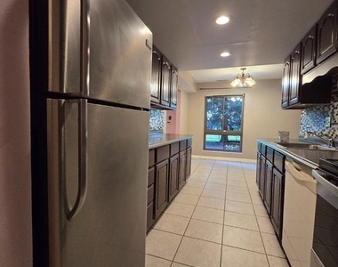 13209 Dairymaid Drive - Photo Thumbnail 15
