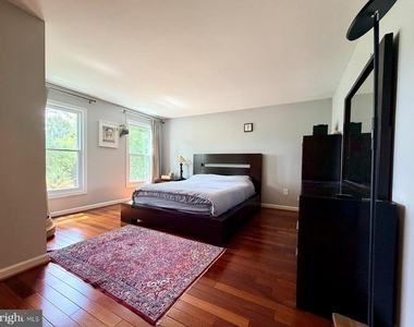 12904 Missionwood Way - Photo Thumbnail 9