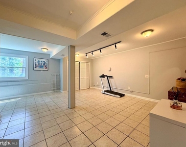 12904 Missionwood Way - Photo Thumbnail 18
