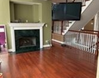 6706 Melody Lane - Photo Thumbnail 10