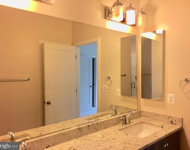 45 Ellsworth Heights Street - Photo Thumbnail 16
