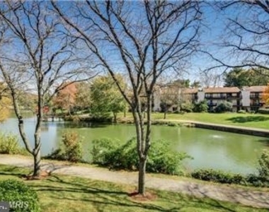 10087 Windstream Drive - Photo Thumbnail 3