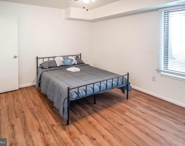9627 White Acre A4 Road - Photo Thumbnail 16