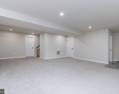 405 Potomac View Parkway - Photo Thumbnail 35