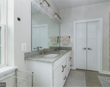 405 Potomac View Parkway - Photo Thumbnail 19