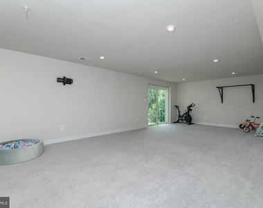 405 Potomac View Parkway - Photo Thumbnail 37