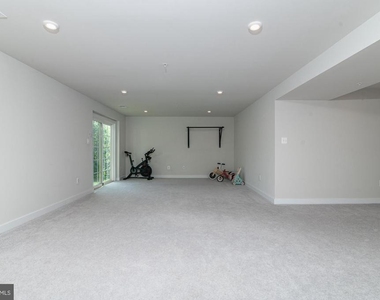 405 Potomac View Parkway - Photo Thumbnail 36