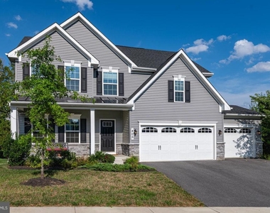 405 Potomac View Parkway - Photo Thumbnail 1