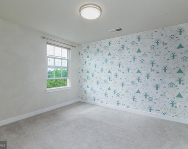 405 Potomac View Parkway - Photo Thumbnail 33