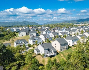 405 Potomac View Parkway - Photo Thumbnail 44