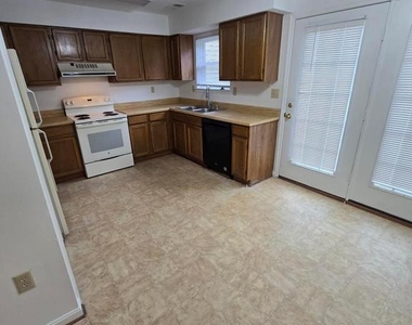 6047 Sirenia Place - Photo Thumbnail 2