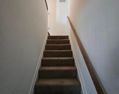 6047 Sirenia Place - Photo Thumbnail 11