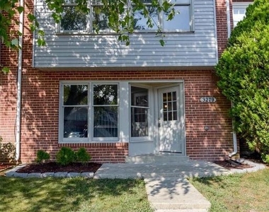3279 Westdale Court - Photo Thumbnail 6