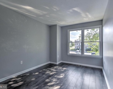 3279 Westdale Court - Photo Thumbnail 11