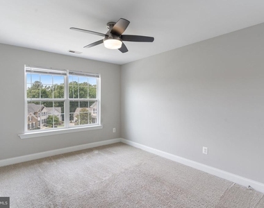 7495 Cavalcade Drive - Photo Thumbnail 42